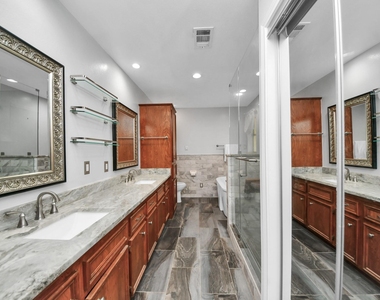 4503 Patterson Lane - Photo Thumbnail 44