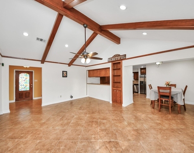 4503 Patterson Lane - Photo Thumbnail 27