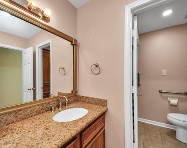 4503 Patterson Lane - Photo Thumbnail 36