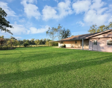 4503 Patterson Lane - Photo Thumbnail 12