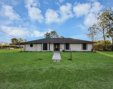 4503 Patterson Lane - Photo Thumbnail 3