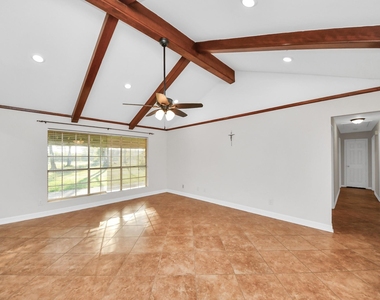 4503 Patterson Lane - Photo Thumbnail 25
