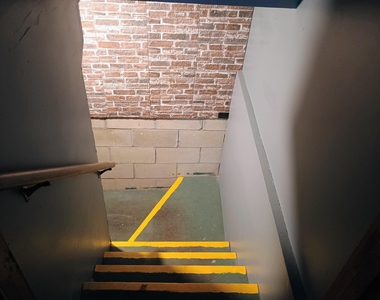 505 Walnut - Photo Thumbnail 6