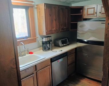 505 Walnut - Photo Thumbnail 3