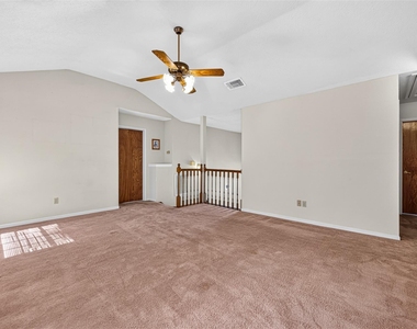 12303 Paddock Way - Photo Thumbnail 27