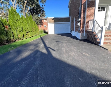 19 Cedar - Photo Thumbnail 15