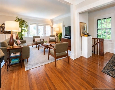 255 Park - Photo Thumbnail 5
