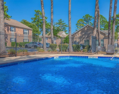 2205 N Frazier Street - Photo Thumbnail 14