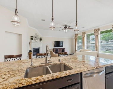 17210 Pentland Court - Photo Thumbnail 20