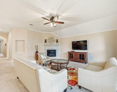 17210 Pentland Court - Photo Thumbnail 25