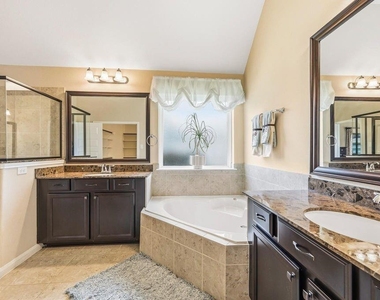 17210 Pentland Court - Photo Thumbnail 30
