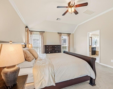 17210 Pentland Court - Photo Thumbnail 27