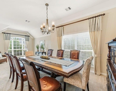 17210 Pentland Court - Photo Thumbnail 9
