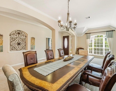 17210 Pentland Court - Photo Thumbnail 10