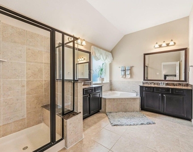 17210 Pentland Court - Photo Thumbnail 29