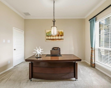 17210 Pentland Court - Photo Thumbnail 12