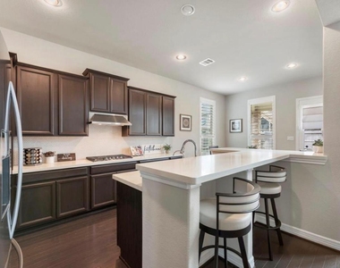 4411 Millstone Drive - Photo Thumbnail 7
