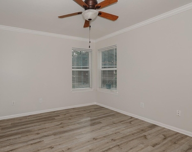 34 Cypress Bayou Court - Photo Thumbnail 21