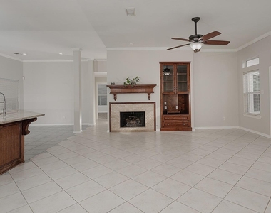 34 Cypress Bayou Court - Photo Thumbnail 9