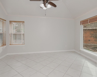 34 Cypress Bayou Court - Photo Thumbnail 6