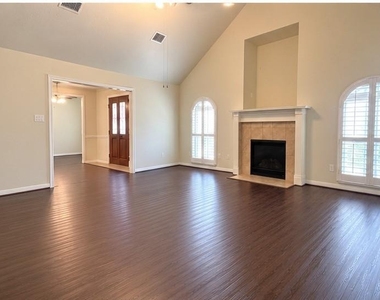 6535 Bastrop Trail - Photo Thumbnail 6