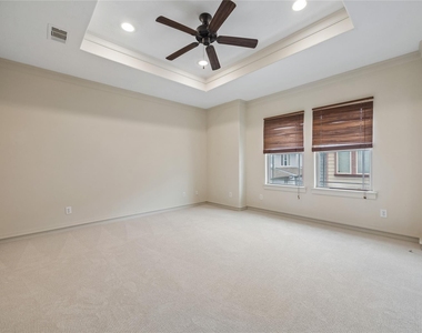 5924 Petty Street - Photo Thumbnail 9