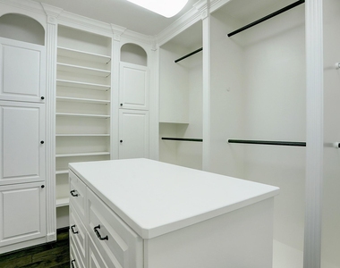 6007 Newcastle Street - Photo Thumbnail 44