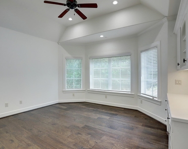 6007 Newcastle Street - Photo Thumbnail 29