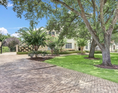 6007 Newcastle Street - Photo Thumbnail 7