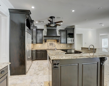 6007 Newcastle Street - Photo Thumbnail 17