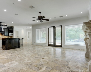 6007 Newcastle Street - Photo Thumbnail 26