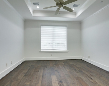 6007 Newcastle Street - Photo Thumbnail 27