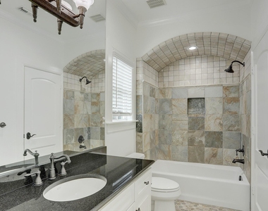 6007 Newcastle Street - Photo Thumbnail 39