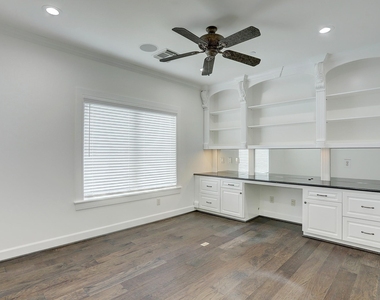 6007 Newcastle Street - Photo Thumbnail 40