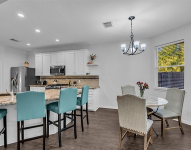 440 Magnolia Blossom - Photo Thumbnail 10
