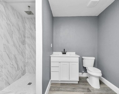 2503 Jean Street - Photo Thumbnail 20