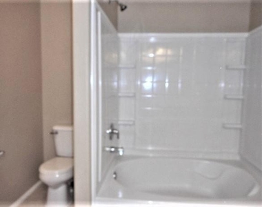 10410 Scenic Vista Drive - Photo Thumbnail 11