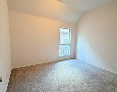 2126 Great Egret Bend - Photo Thumbnail 12