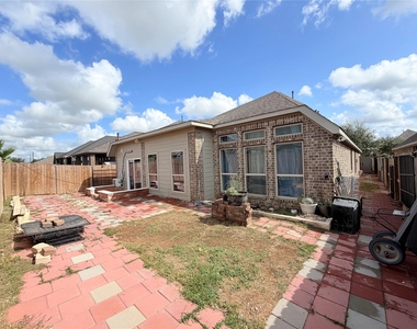 2126 Great Egret Bend - Photo Thumbnail 19