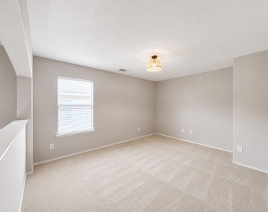 2715 Harte Court - Photo Thumbnail 22