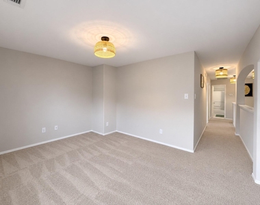 2715 Harte Court - Photo Thumbnail 27