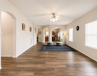 2715 Harte Court - Photo Thumbnail 10