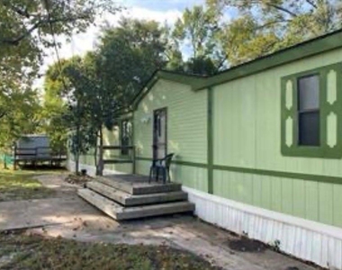 403 W Worsham Street - Photo Thumbnail 6