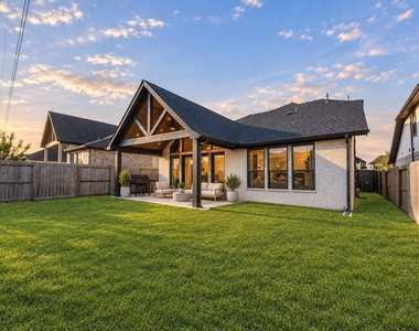 29739 Bur Creek Lane - Photo Thumbnail 32