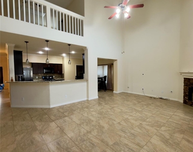 18206 Brightwood Park Lane - Photo Thumbnail 9