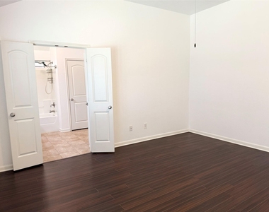 1410 Summer Court - Photo Thumbnail 17
