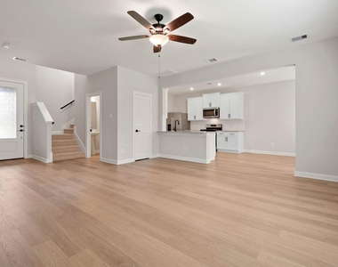 21571 Bluebonnet Bay Drive - Photo Thumbnail 2