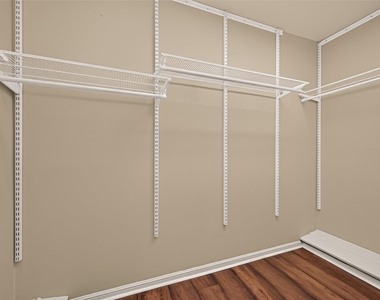 5410 Boyce Springs Drive - Photo Thumbnail 30
