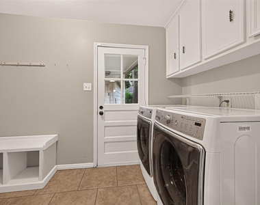 5410 Boyce Springs Drive - Photo Thumbnail 42