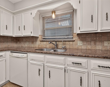 5410 Boyce Springs Drive - Photo Thumbnail 19